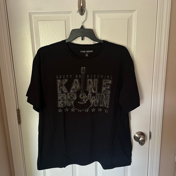 Kane Brown Black Short Sleeve Tee - Picture 1 of 3